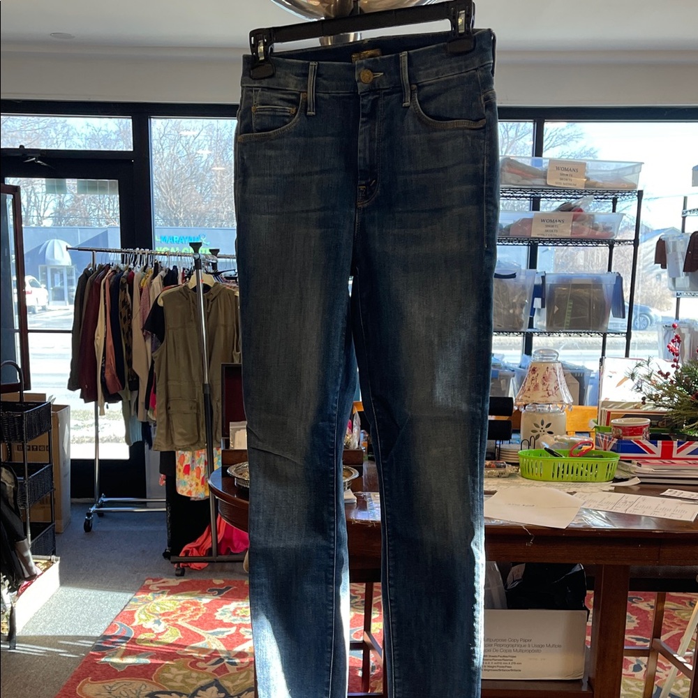 MOTHER Looker High Waisted Ankle Fray Jeans Size 25 dark wash , not rough enough